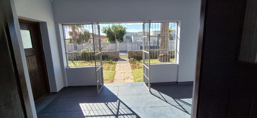 3 Bedroom Property for Sale in Humerail Eastern Cape